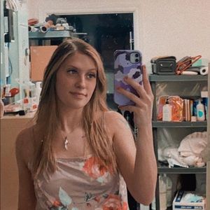 Meet your Posher, Brooke